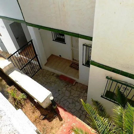 Gmid Immo Casa Camelias Holiday home Roses